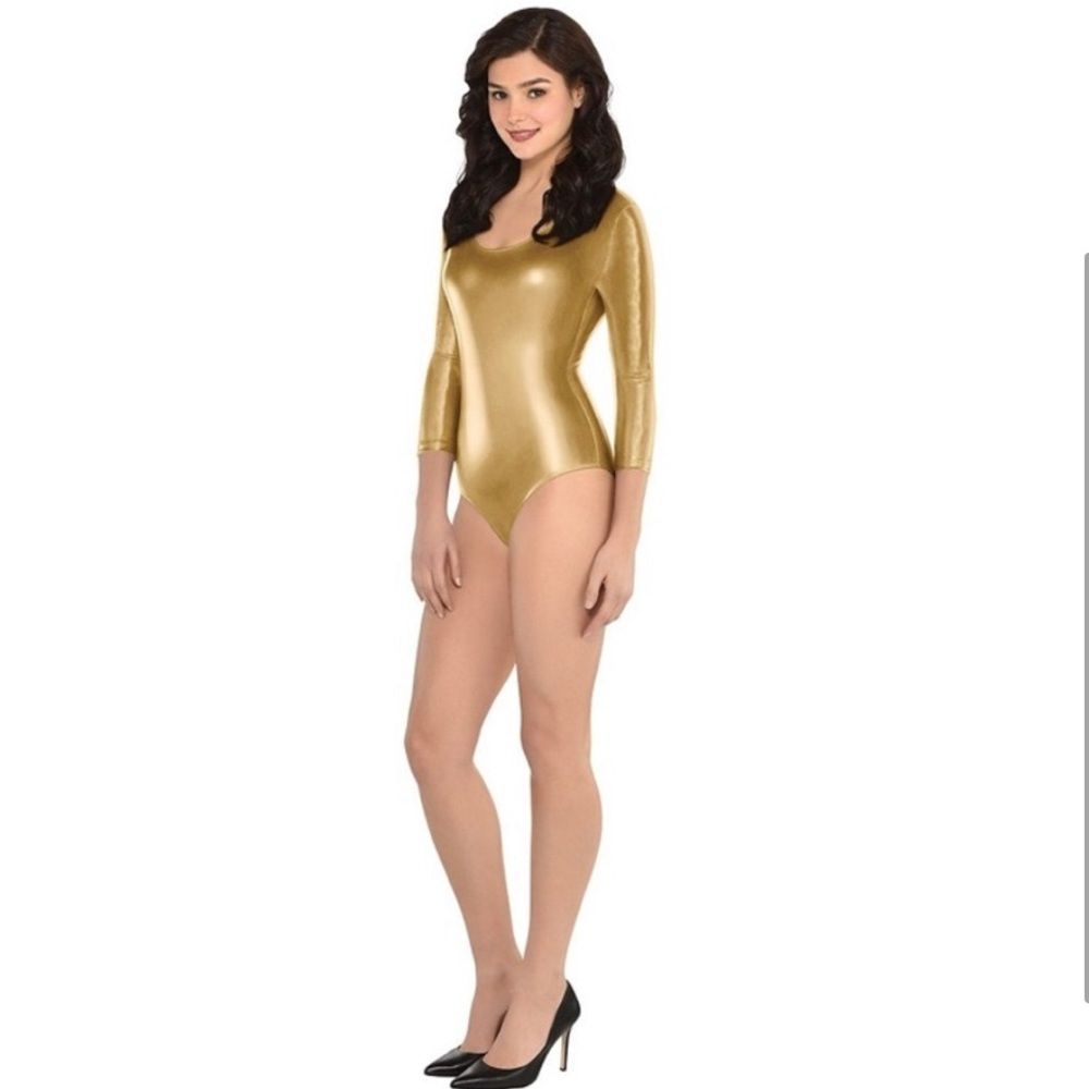 🆕 Gold 3/4 Sleeves Bodysuit Size L